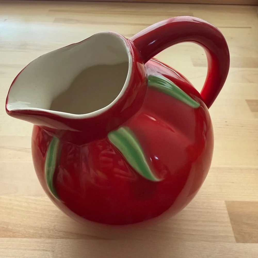 Vintage 50s The Pantry Parade Red Tomato Tilt Ball Pitcher‎ Jug